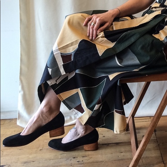 *SOLD* No.6 Frankie Pump in Navy Suede - Picture 10 of 12